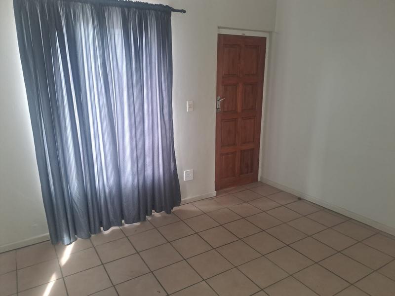 To Let 3 Bedroom Property for Rent in The Connifers Western Cape